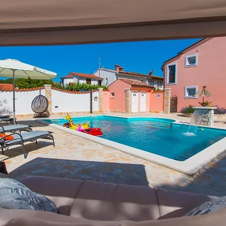 Villa Monte Grande *